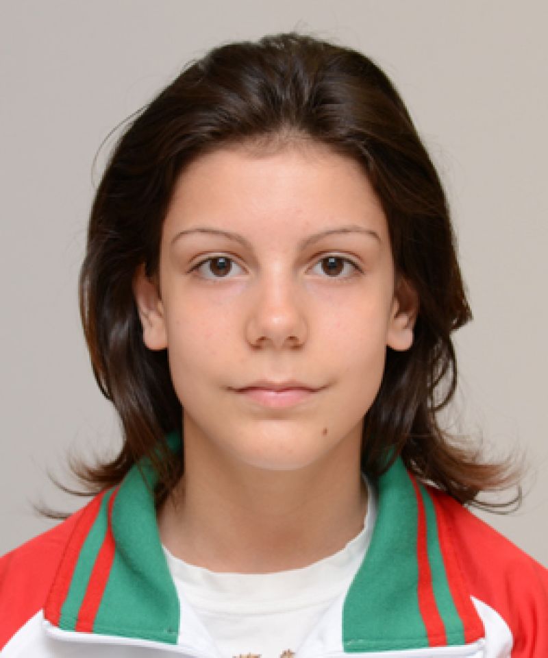 Бургаско момиче е надежда за световния спорт, да гласуваме за неин проект! - E-Burgas.com